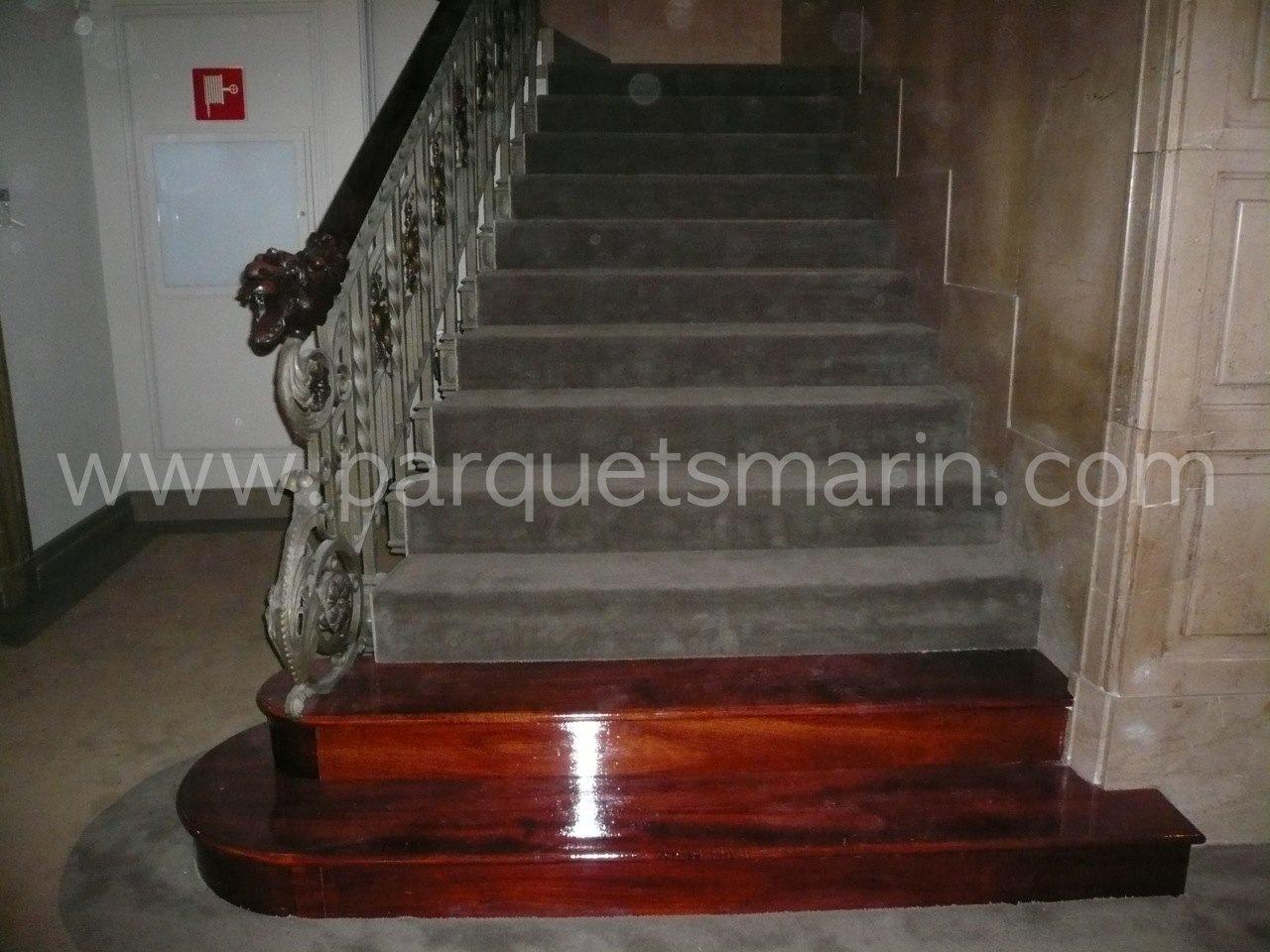 Parquets Marín tarima escaleras